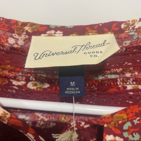 Women's Balloon Long Sleeve Tie-Front Blouse Universal Thread™ Red Size M - Picture 5 of 6